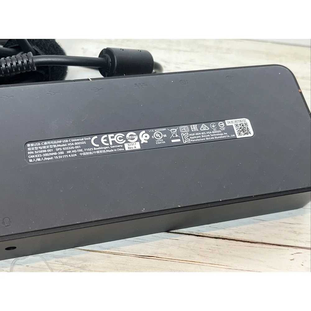 HP USB-C Universal Dock Station HSA-B005DS w/ 90W AC